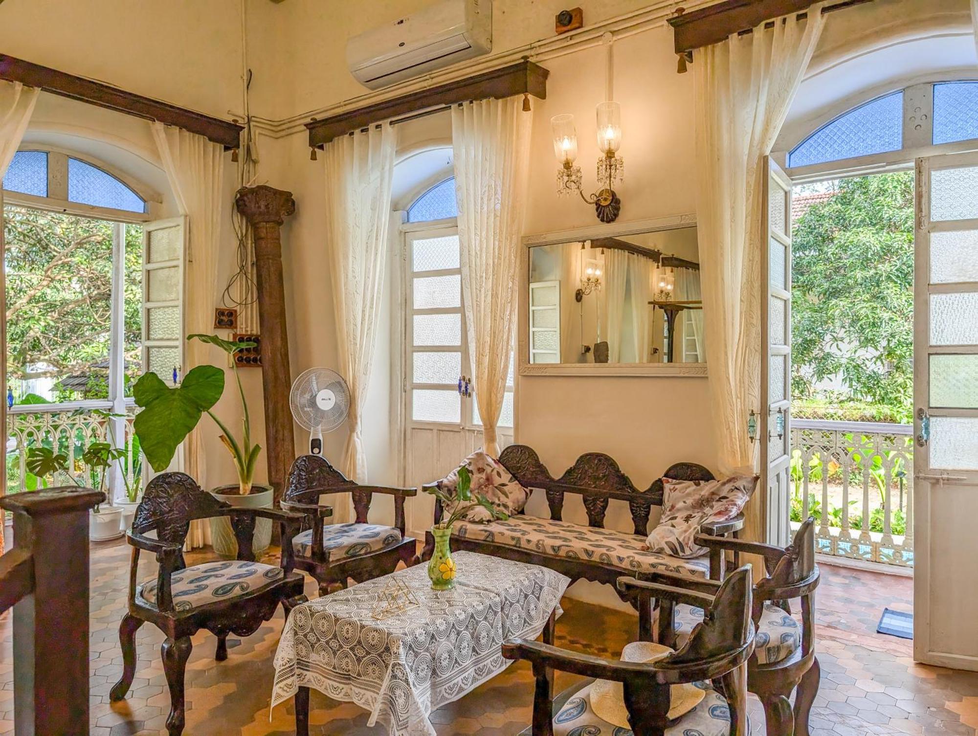 Villa Cavelossim Room photo